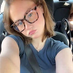 Meet your Posher, Sophie